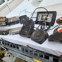 vintage radios and speakers ..job lot only.
