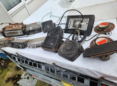 vintage radios and speakers ..job lot only.