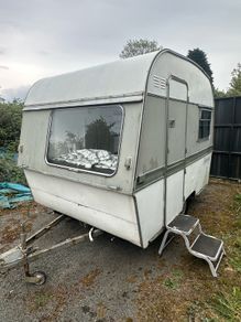 2 berth vintage Thompson caravan