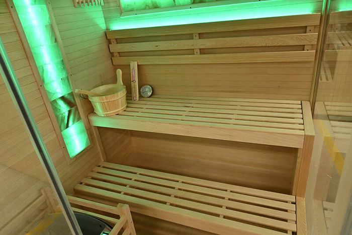 Finnish Sauna Ireland RIVER with Harvia Furnace 1500x1400x1920 mm (6 kW)