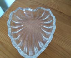 trinket love heart glass dish