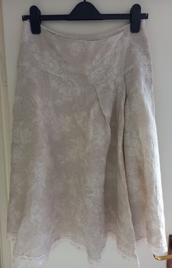 Avoca Skirt Size 12