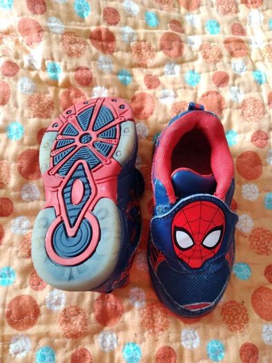 Boys boots and shoes 8 and 7 junior