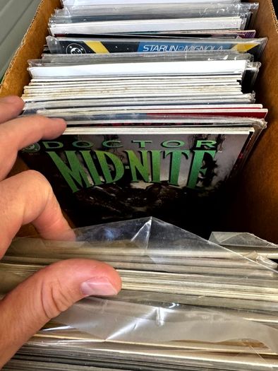 DC Long Comic Box w 250 comics for Sale
