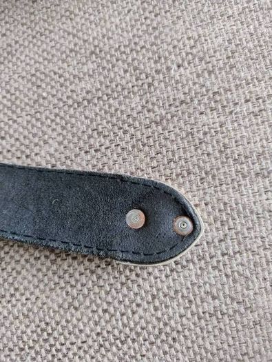 Diesel leather belt in good condition with some scuffs 50 inches full length FREE STANDARD POSTAGE INCLUDED