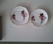 Shabby Chic Vintage Louis English Bone China Saucer & Side Plate