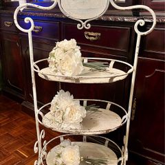 Le Bain 3-tier stand