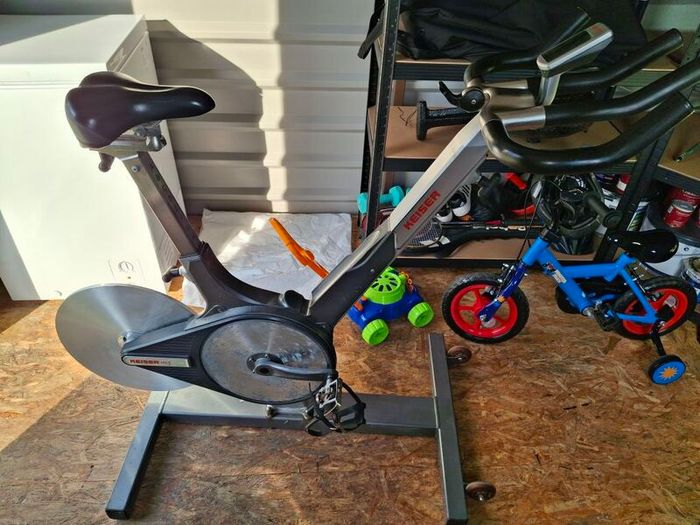 spinning bike