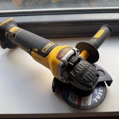 DeWalt 18V XR Brushless Angle Grinder