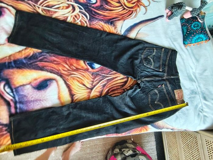 Levi's