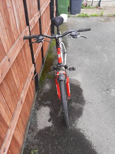 XL Trek 3500 mountain bike