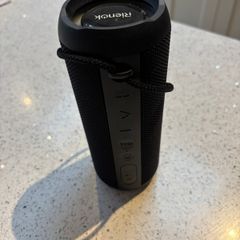 portable speaker