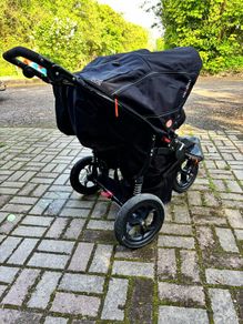 Out n About V5 Double Buggy