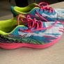 ASICS sports running shoes Image 3