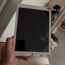 iPad Pro 9.7 Wi-Fi Cellular 128 GB Image 2