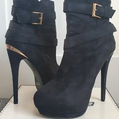 Ankle swedes high heel boots