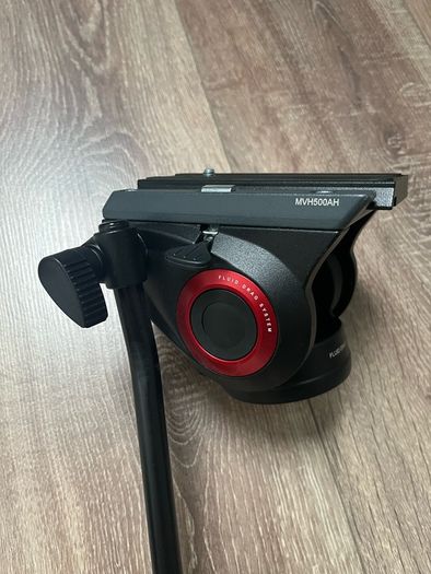 Manfrotto MVH500AH Lightweight Fluid Video Head with Flat Base