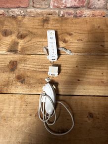 nintendo wii controllers