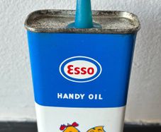 Vintage Esso Handy Oil Tin