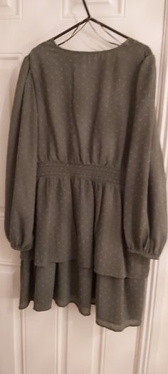 Ladies dress