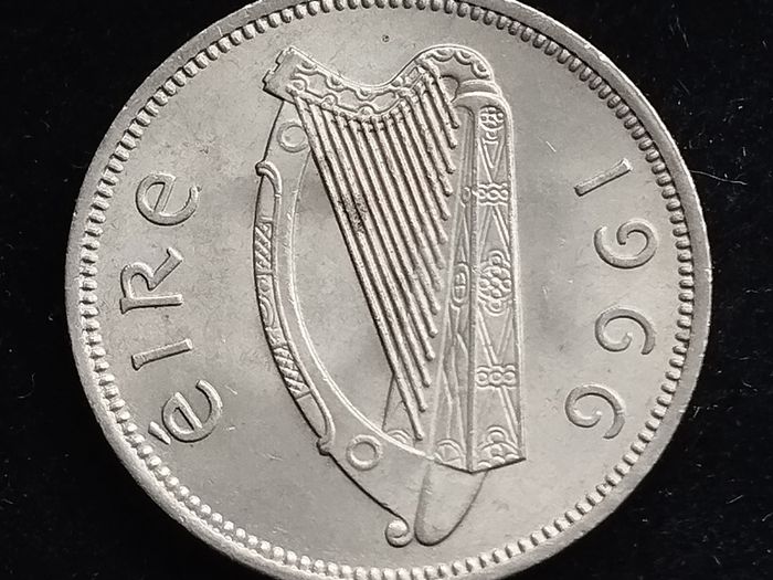 Ireland - 1966 - Shilling - Bull - KM.14a - [744]