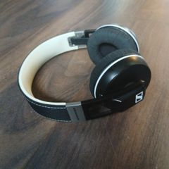 Sennheiser Urbanite headphones