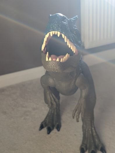 Jurassic World Super Colossal T-Rex Dinosaur Large Figure
