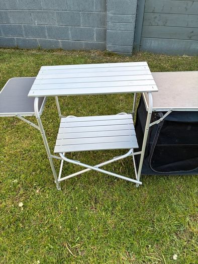 XL Aluminium Kitchen Stand & Cupboard