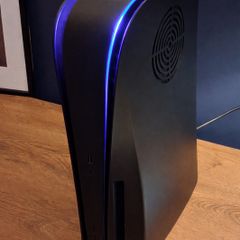 Playstation 5 - PS5 Disc Edition - Dbrand Stealth Upgrade