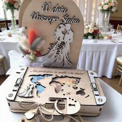 Unique Wooden Wedding Gift Set Personalised Card and Money Box Handmade