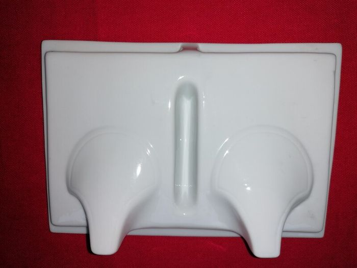 Vintage Porcelain Double Oval Frame