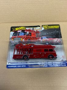 Ferrari 250 GTO Team Transport Hot Wheels