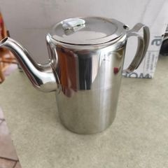 Vintage Tawlite Stainless steel 3 pint coffee / Tea pot in good condition