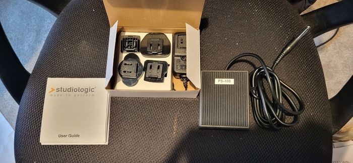 Studiologic SL73 Studio