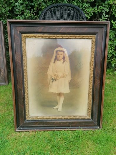 Antique picture frames