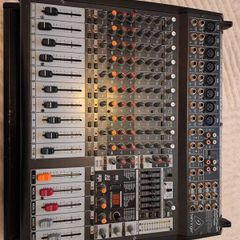 Behringer PMP4000 Powered Mixing Desk with Padded Thomann Case Included.