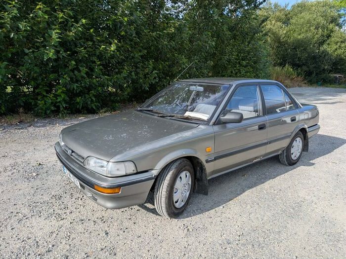 Toyota Corolla 1.3 petrol