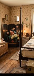 Antique painted panel screen