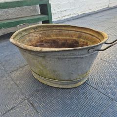 Galvinised tub
