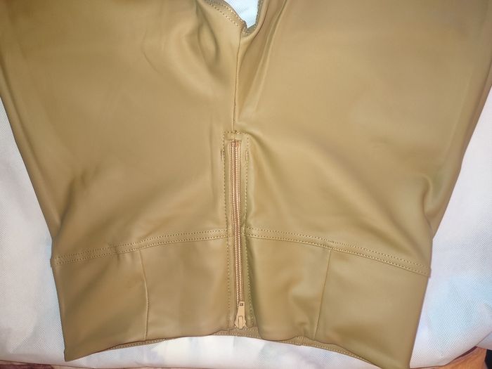 Freddy tan/caramel faux leather