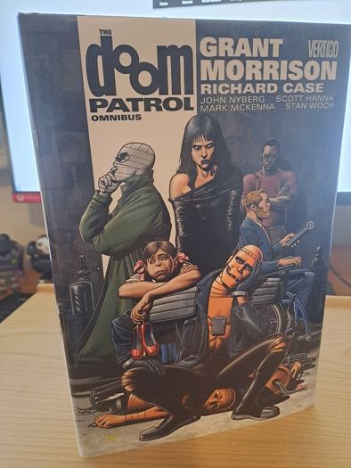 Doom Patrol Omnibus by Grant Morrison