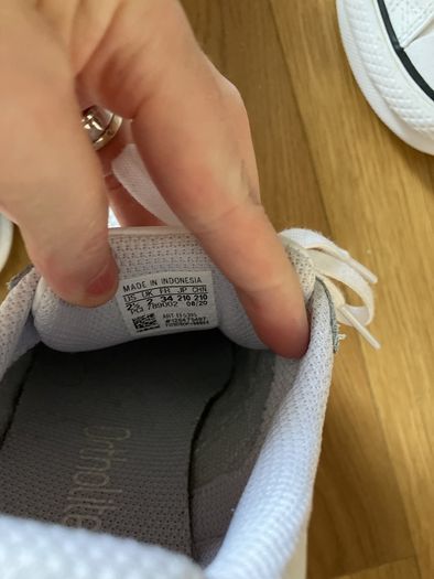 Adidas girl trainer UK 2