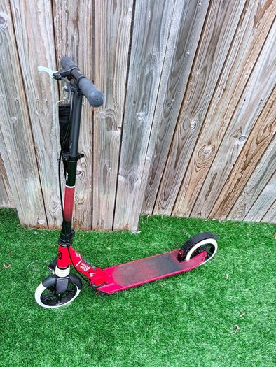 Red Scooter Oxelo 9
