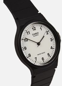Casio MQ-24 Analog Quartz watch Like New