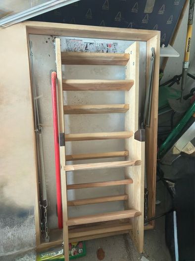 Attic stira stairs