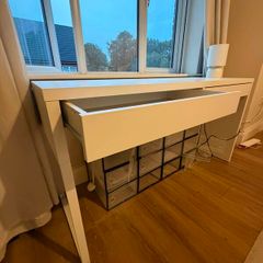 Desk White/vanity Micke Ikea
