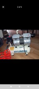 Air compressor