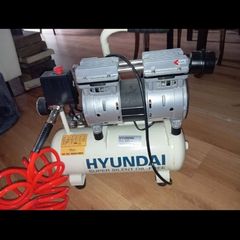 Air compressor