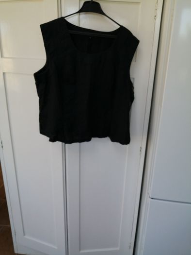 Hobbs Black Linen Top Size 18