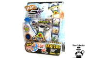 Gx skate racers hand plant skateboard tricks skaters gyro power rip cord gift fingerboard tech deck mini skateboard made by Jakks Pacific 2009 brand new sealed